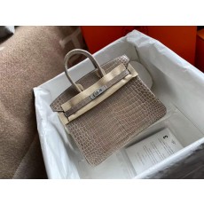 에르메스 버킨25 리얼 악어가죽 실버버클 올수공 작업 (리얼가죽소진시 구매취소 될수있습니다)